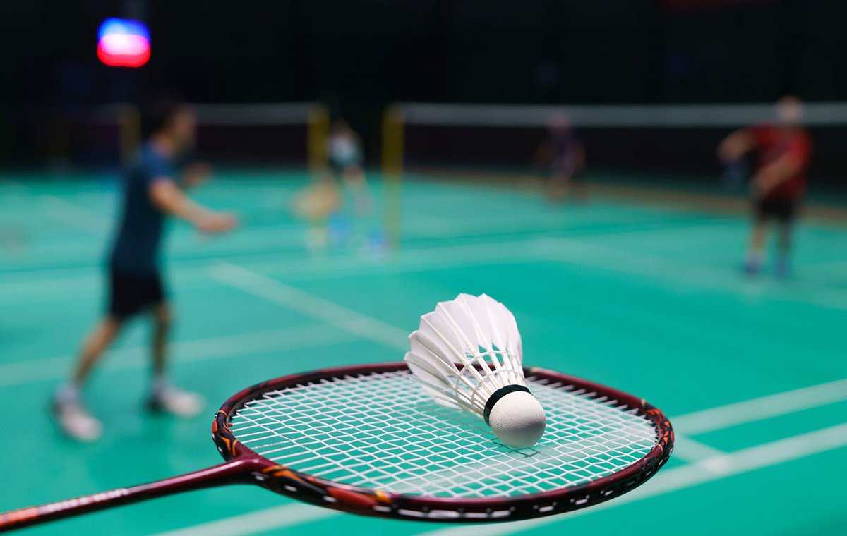 راهنمای زه کشی راکت بدمینتون و خرید زه مناسب